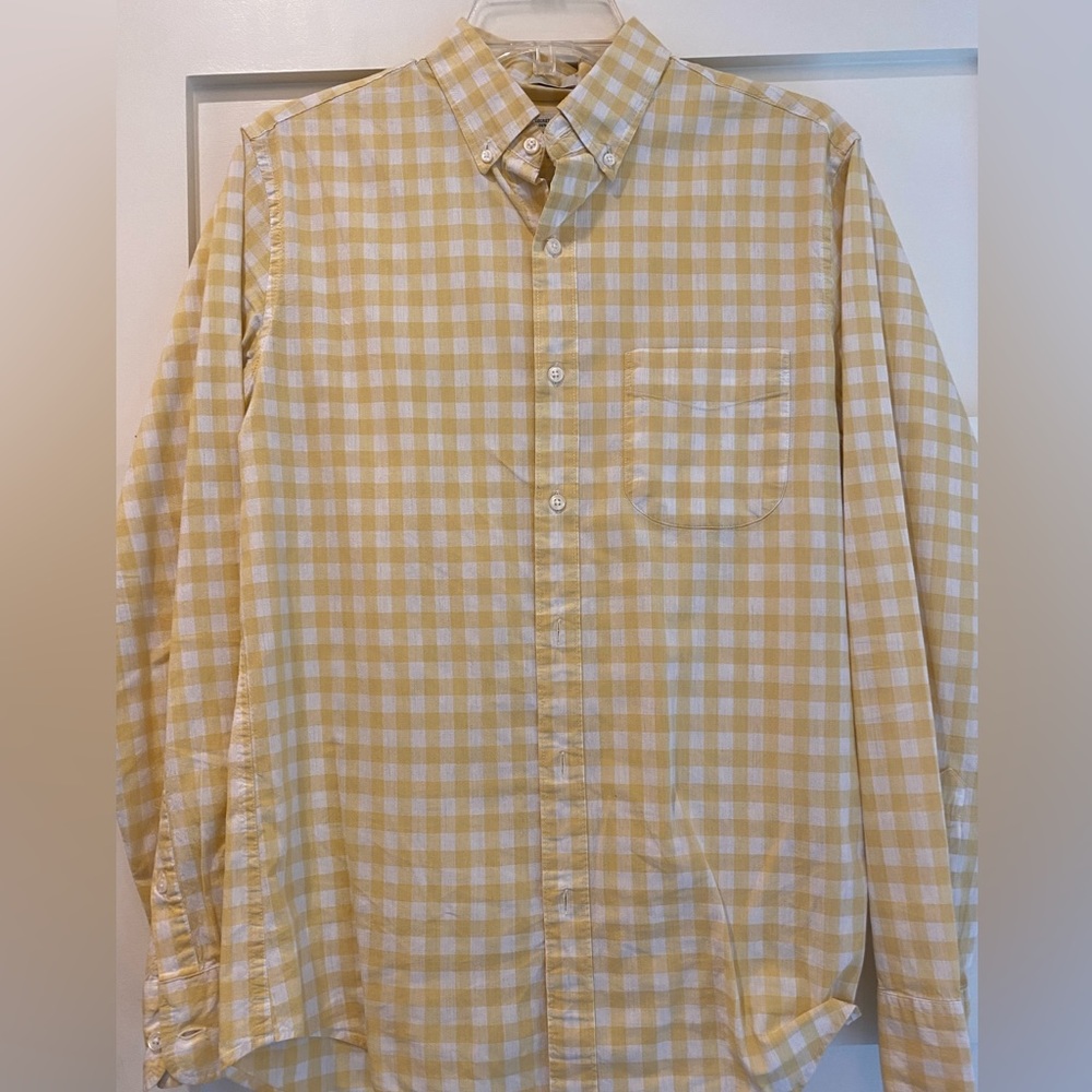 J.crew yellow button-down shirt. Yellow gingham size small. Slim fit.